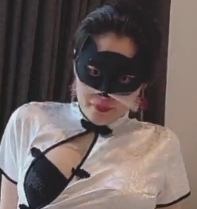 震惊-旗袍熟女穿黑丝幽会被无防护孕育特写篇