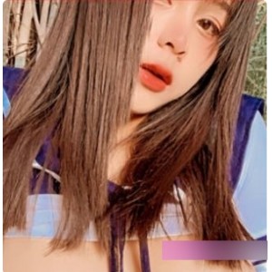 三百万粉丝主播《苏恩·Puls》疯狂多人运动