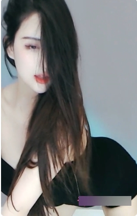 虎牙超高颜值女主播（苏樱），轻盈的舞步粉丝们练练称赞【117.49M】