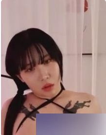 最新韩国优质女主播劲爆直播，妖娆舞姿秀白皙光滑美腿【761MB】