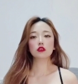 人气网红女神露脸小奶瓶合集