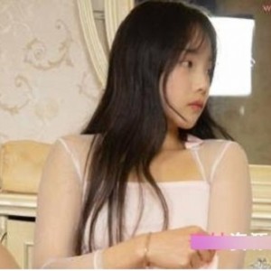 梦丝灵高颜值写真，唯美有尺度汉服定制，完美散播露脸