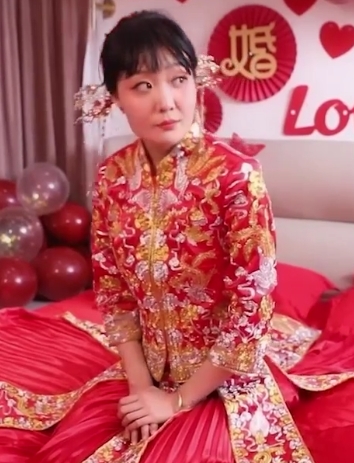 新婚夜哥哥喝醉弟弟嫂子洞房1v+632m百度盘