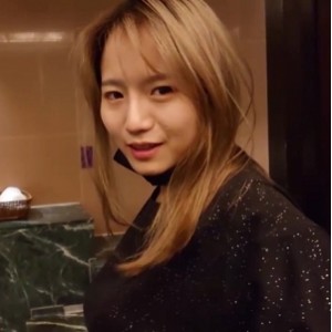 精选巨奶边缘女