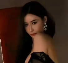 有趣丁字魔鬼身材闪现yan+wu挑逗视频