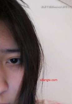 嫩雏花花小同学自我安慰