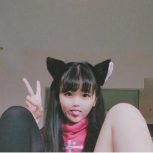 斗鱼超人气资深女主播退圈，稀缺绝版宅男女神啪喵少女有尺度