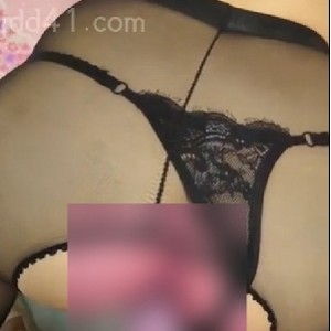 1.神奇出水黑丝袜-让你的嫂子球球更迷人2.独特设计的出水黑丝袜-打造完美球球嫂子形象3.给力黑丝袜-让你的嫂子更性感更迷人4.黑丝出水嫂子-为你带来无限的惊喜