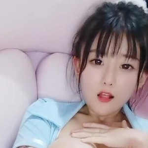 软妹子直播合集：清纯软软小湿妹一线天美艳玩法多变