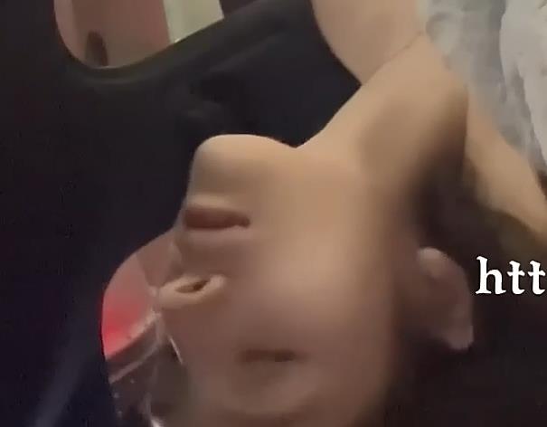 酒吧DJLooks199自拍闺蜜喝醉进酒店时长27分钟露脸撩人