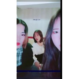 00后姐妹花手机拍摄视频，感觉真开！下载观看啦！