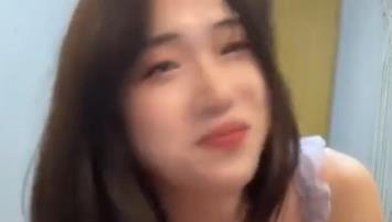 漂亮伪娘TS自拍视频7分钟，J啪互动表现惊艳