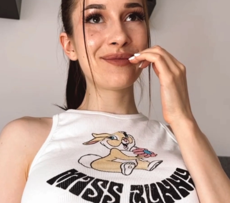 P站知名博主Yoursexwife超大合集，57个视频总大小198GB，手机下载，15币，大洋马奶大pp大水多资源