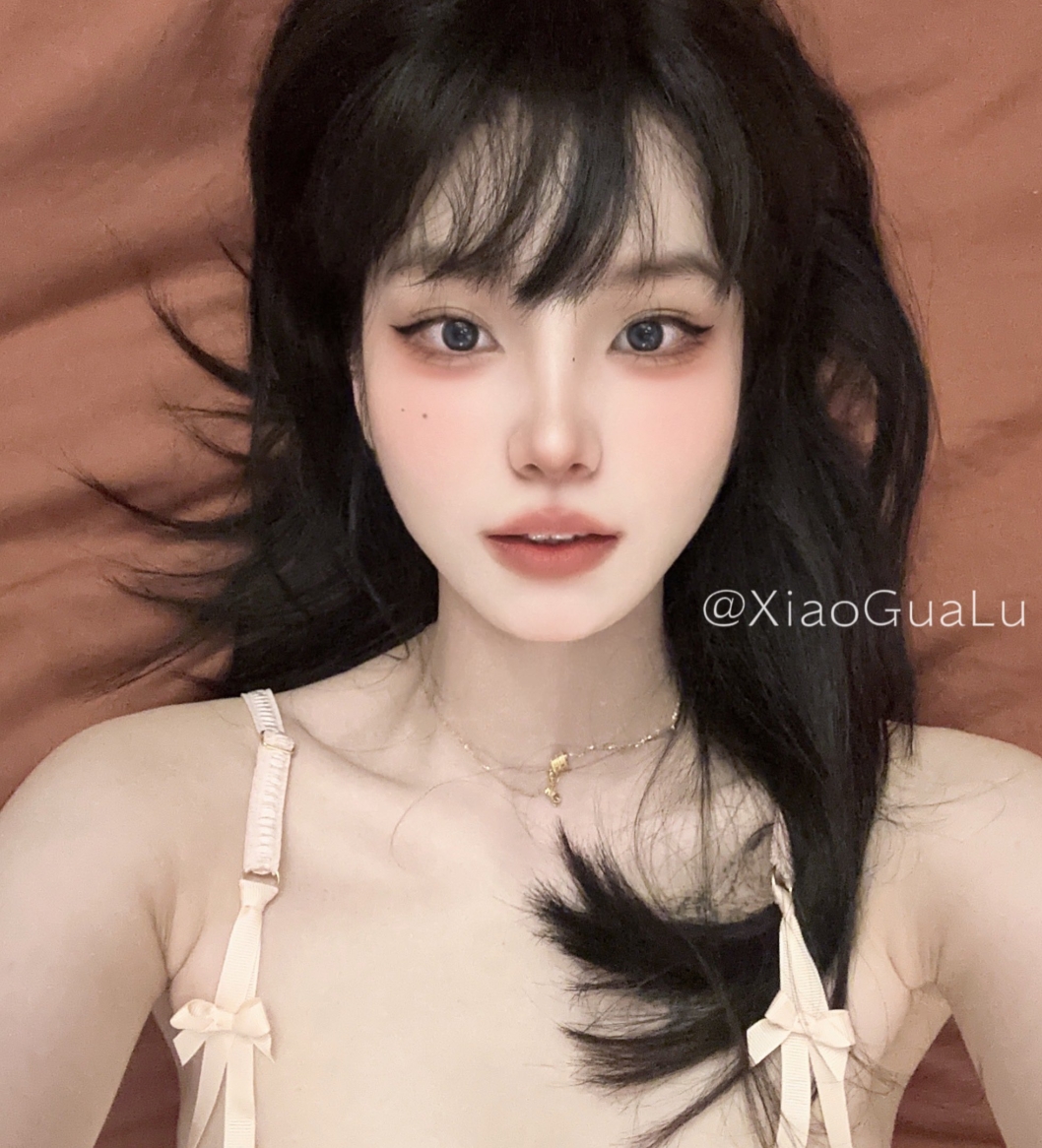 甜美女神小瓜陆3.35g福利合集:多样化视频内容，独特魅力吸引眼球