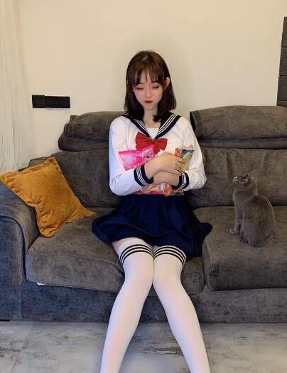 小李老师人气爆火视频合集1.1G，快手资源磁力链接