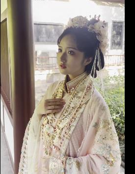 网红大瓜焕儿古装自拍视频合集[59V-4G]