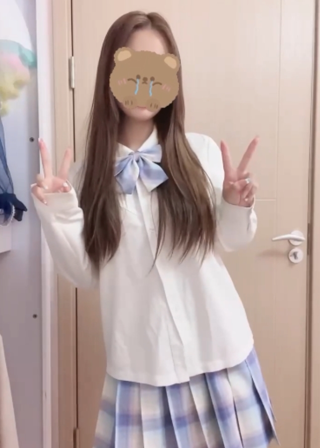 萌白舞姬小桃子最新热舞大合集！21v519m，舞姿优美动人，让你目不转睛！