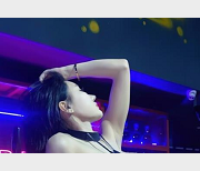 火辣推特女神佳多饱视频图片合集，6.11G资源，双人游戏尽显身材魅力