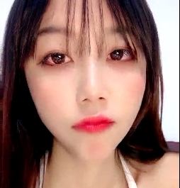 小妲己：OnlyFans主播，视频丰富多样，魅力无限