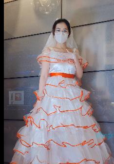 火爆舞蹈婚纱T衣：眼睛婚纱妹粉丝狂涌，观看视频感受魅力