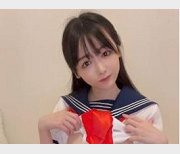 OnlyFans清纯妹子yuahentai合集：64V，13.4G，岛国cos，可爱作品无圣光