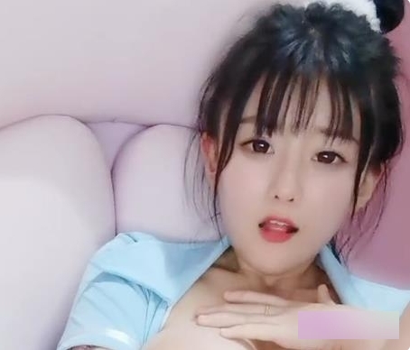 清纯软妹子软软小湿妹直播合集，美艳一线天玩法多变，无法抗拒