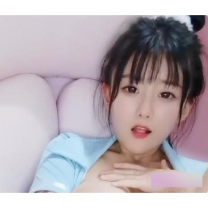 清纯软妹子软软小湿妹直播合集，美艳一线天玩法多变，无法抗拒