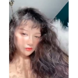 小尤奈福利视频合集，珍贵12.4g收藏