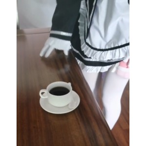 妨来百度盘下载这个CD系列伪娘『阿福福福福』astolfofofofo的视频合集，尽情享受其中的精彩表演吧！