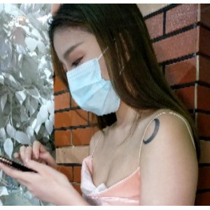 高挑美女吊带连衣裙高跟肉丝美腿视频5V/7.98G/百度云