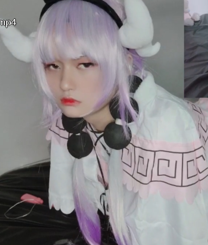 韩国TShwahyeon小清新风格视频资源30V+11.02G，争议不断