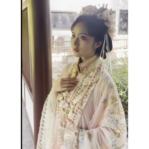 “抖音小狗焕儿精华互动合集，1v+1.25G视频下载”
