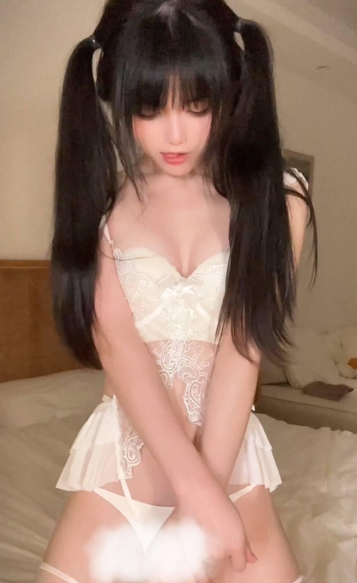 转载搬运落英酱微密圈17套合集，9四人游+96V，2.64G百度盘