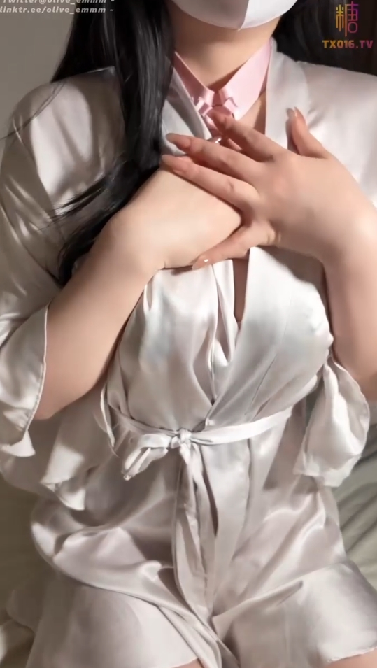 推特福利姬olive2020年视频合集35.1克重，百度ED2K全网整理去重，粉丝必收藏！