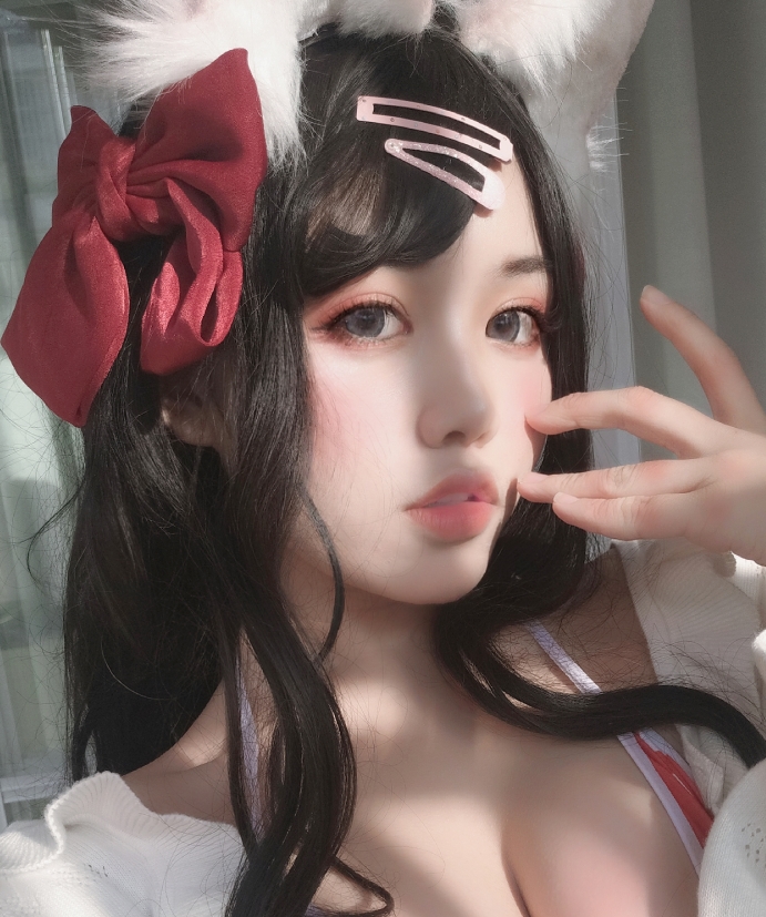 一笑芳香峭婧38套合集，115四人游，15V，7.95G，百度云大放送