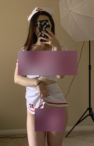 YummyKimmy：OnlyFans百万粉丝韩国健身教练视图大合集，2112张图片226个视频，24.5G！