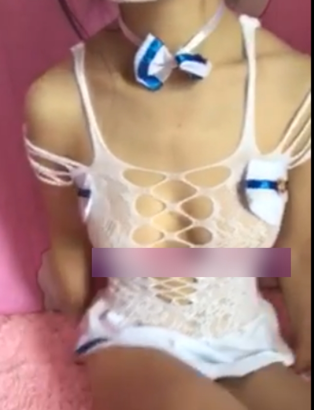 夏小寒粉嫩妹子福利合集，5.6g视频，收藏百度ED2K