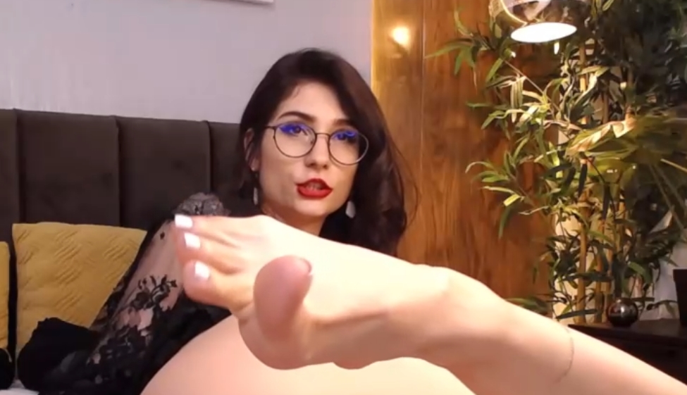 Aimeekelly美腿丝足176.5g视频，百度单下收藏163次