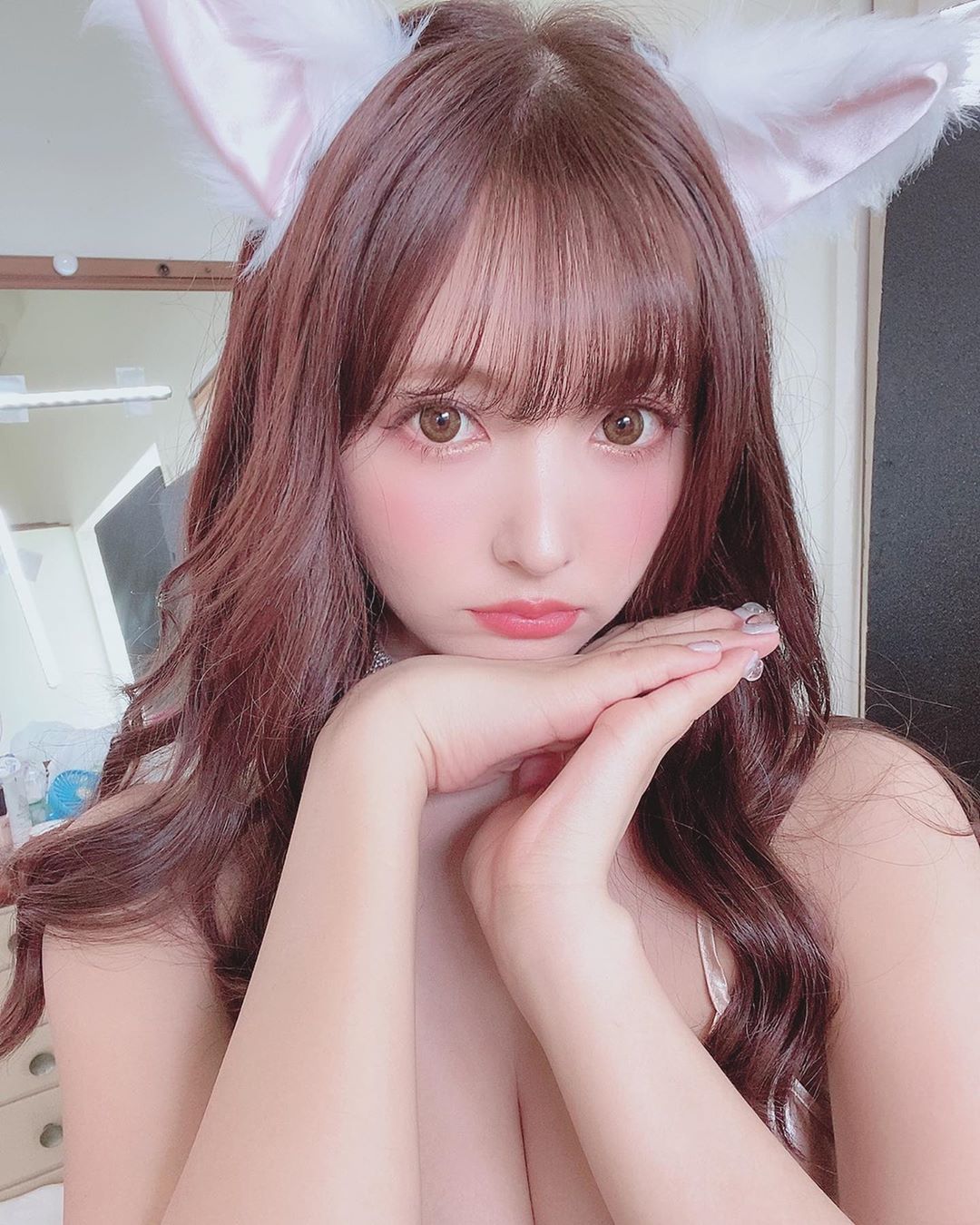 PR社萌汁12三人游21v合集：真实敏感早漏女萌汁酱，颜值黑色丝袜绅士必备1.3G视频