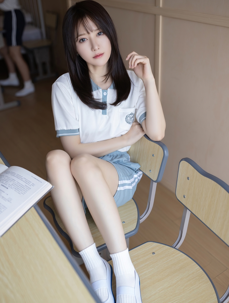 大胆私拍视频主播杏子，收藏244次，百度ED2K热传，4v13.4g视频大小