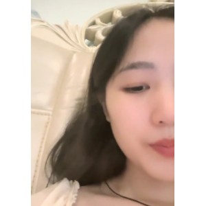新人学生沉沦小土软乎乎最新合集30V16G，沉浸校园生活