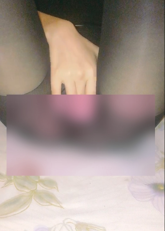 个人酒店约拍原味妹子最新合集27P9V223M，长视频未整理