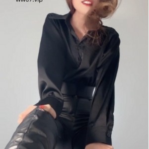 搬运直播玩物酒鸽最新合集1V600M，皮裤皮靴红绿灯，百度盘分卷压缩解压