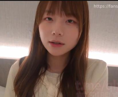 伪娘Junna甜美夜装合集1V756M，圣诞自拍