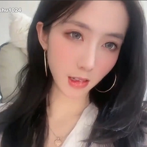 私拍花椒鱼鱼不甜全集99V4.54G无敌御姐