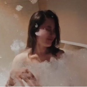 香港小狗Acupbaby资源合集74部7.4G，户外无保护多人游