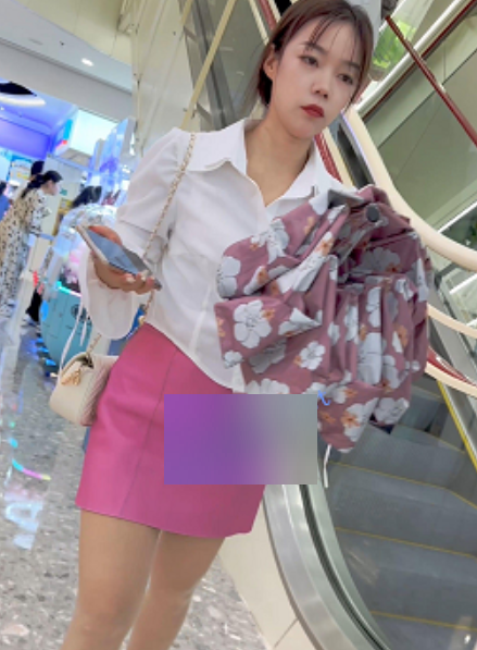 推客秀场热裤女神散步实拍220M精品9段