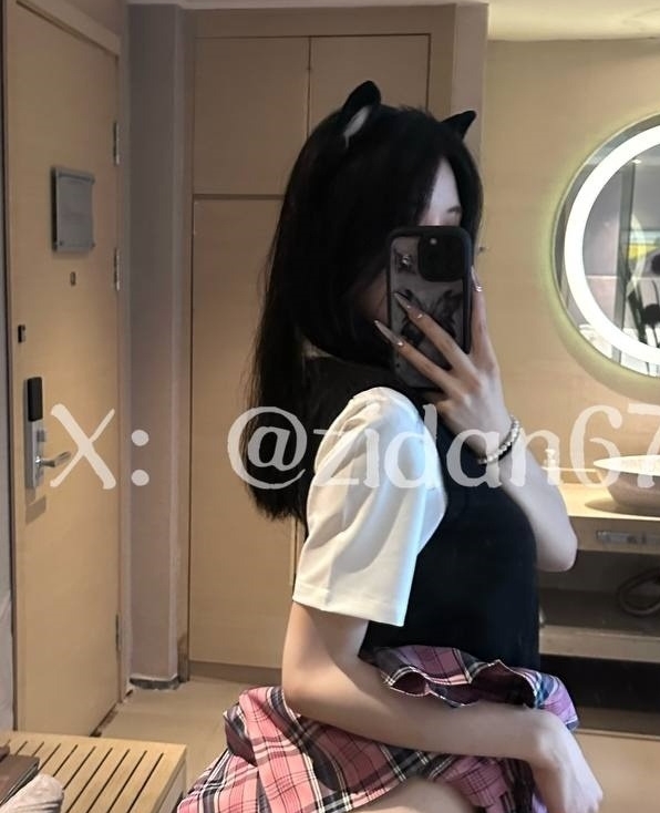 紫蛋私拍视频合集16部2.8G推特超带感创作