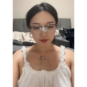 某站妹子叭嗦眼镜御姐57v48.6g珍藏合集