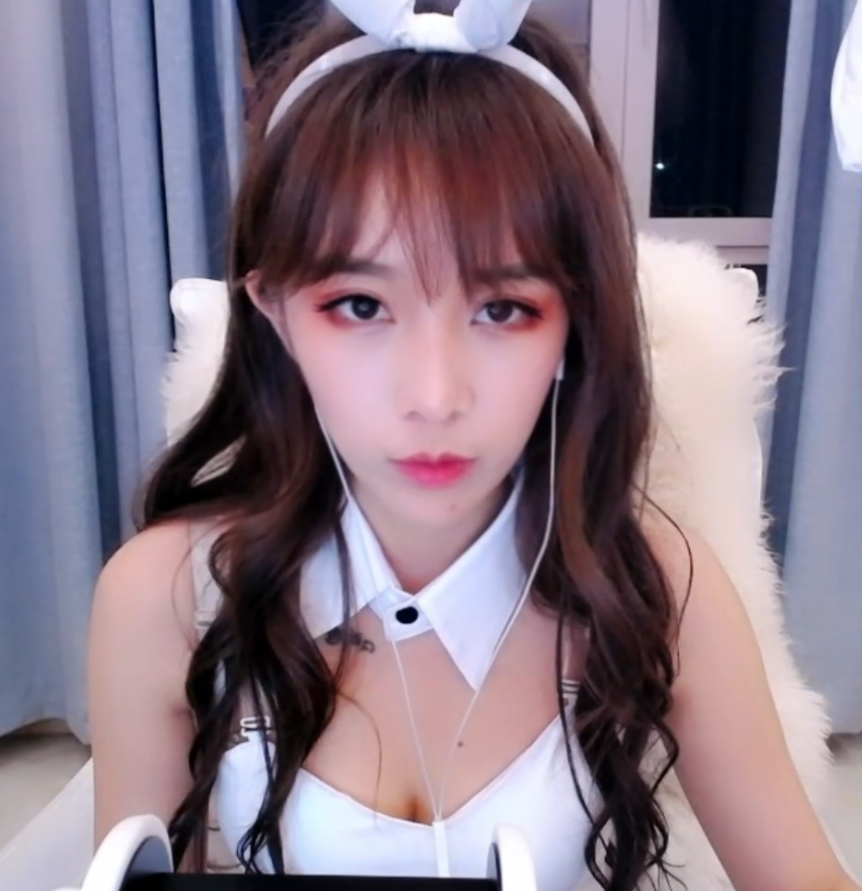 斗鱼丸子君热舞超值合集一百五十九部38.4G